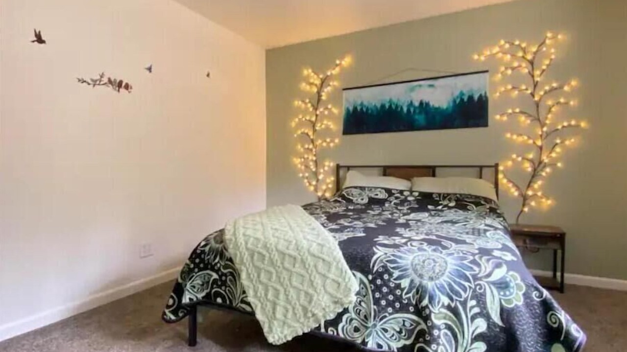 Photo of Bedroom in Grass Valley