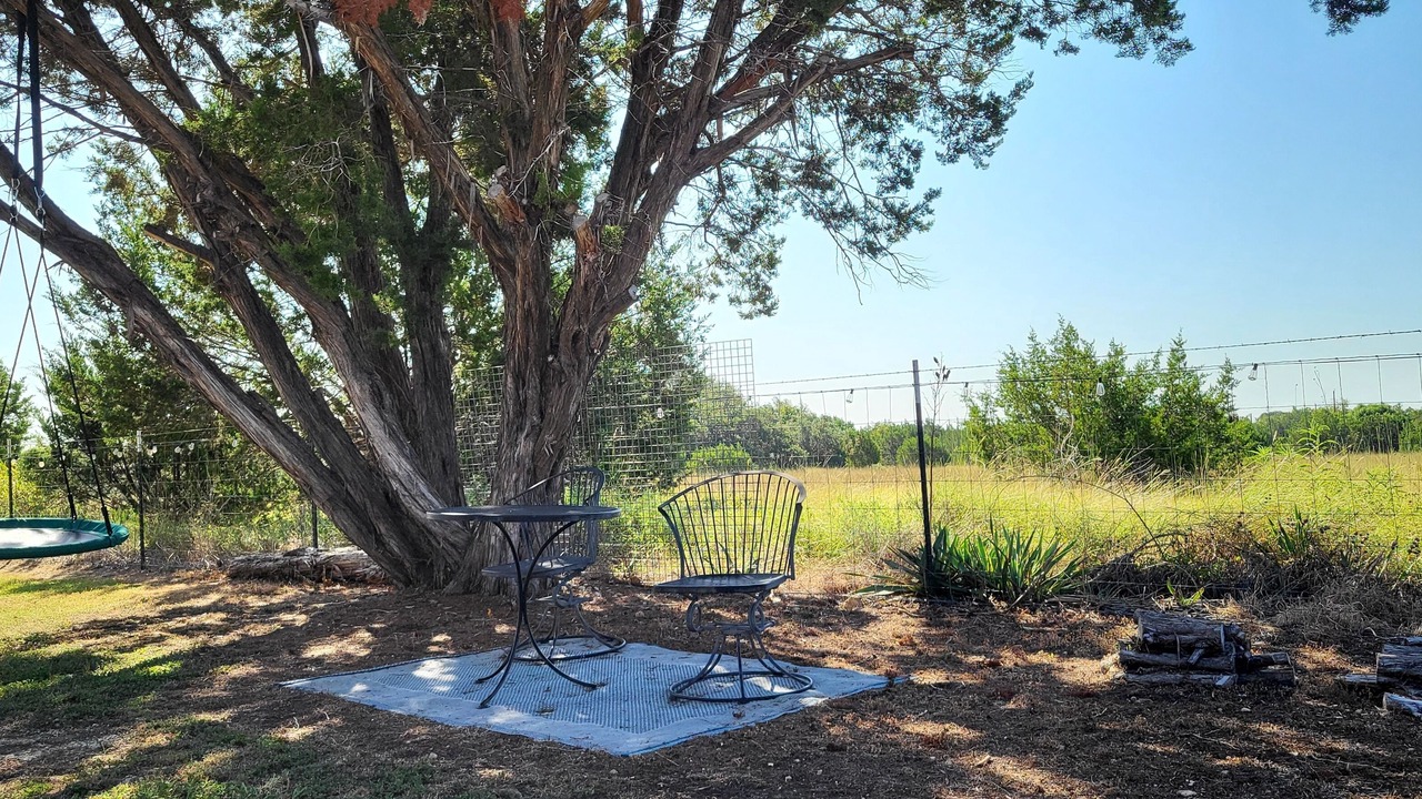 Photo of Outdoor in Oatmeal