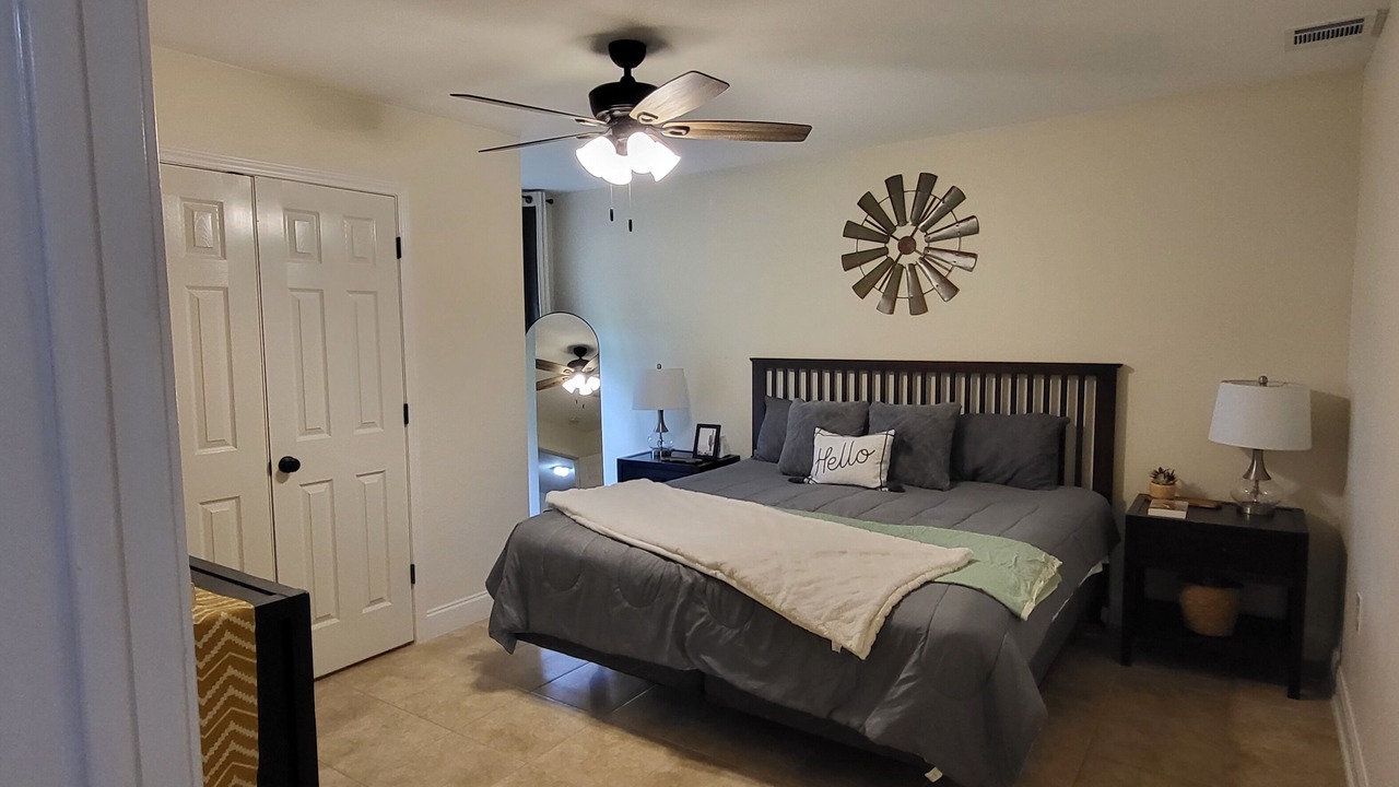 Photo of Bedroom in Oatmeal
