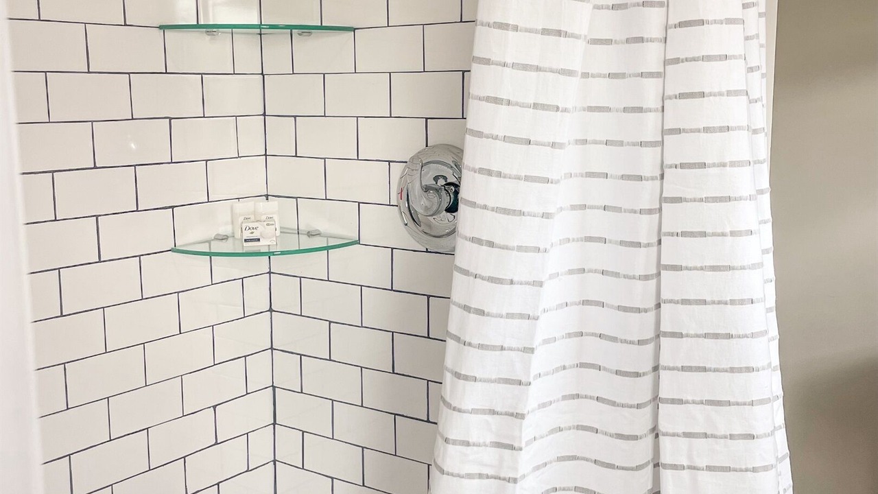 Photo of Bathroom in Edisto Island