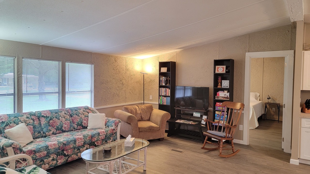 Photo of Bedroom in Live Oak