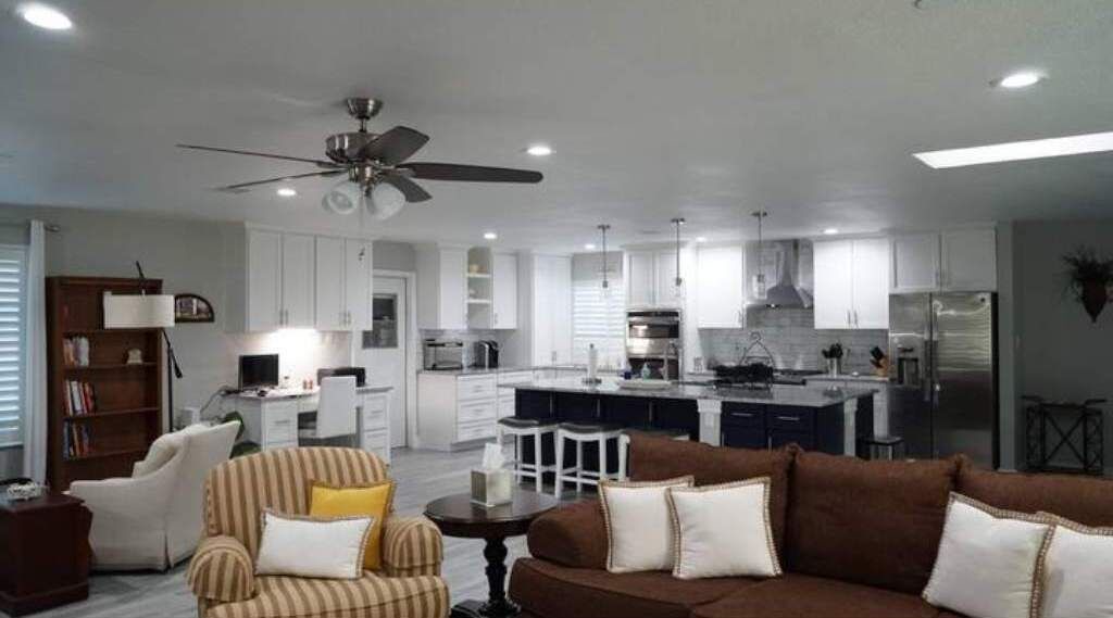 Photo of Livingroom in Biggs Field