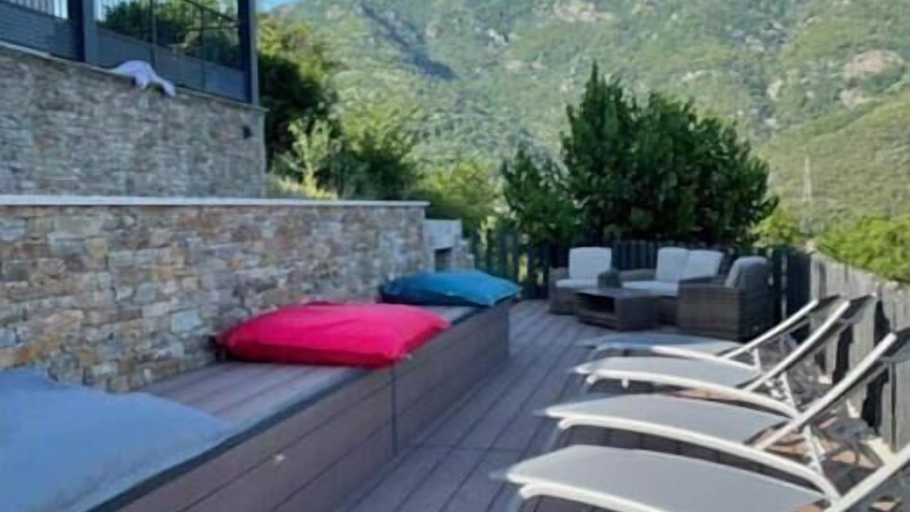 Photo of Patio Balcony in Pied-de-Borne
