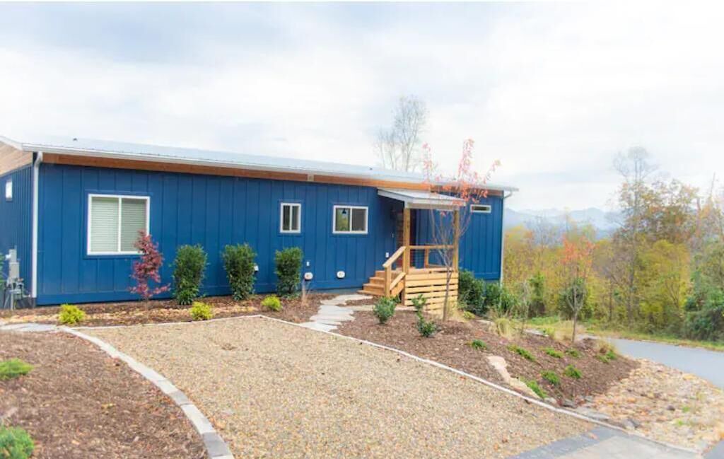 Photo of Outdoor in Woodfin