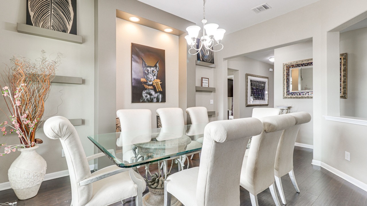 Photo of Bedroom in Leander