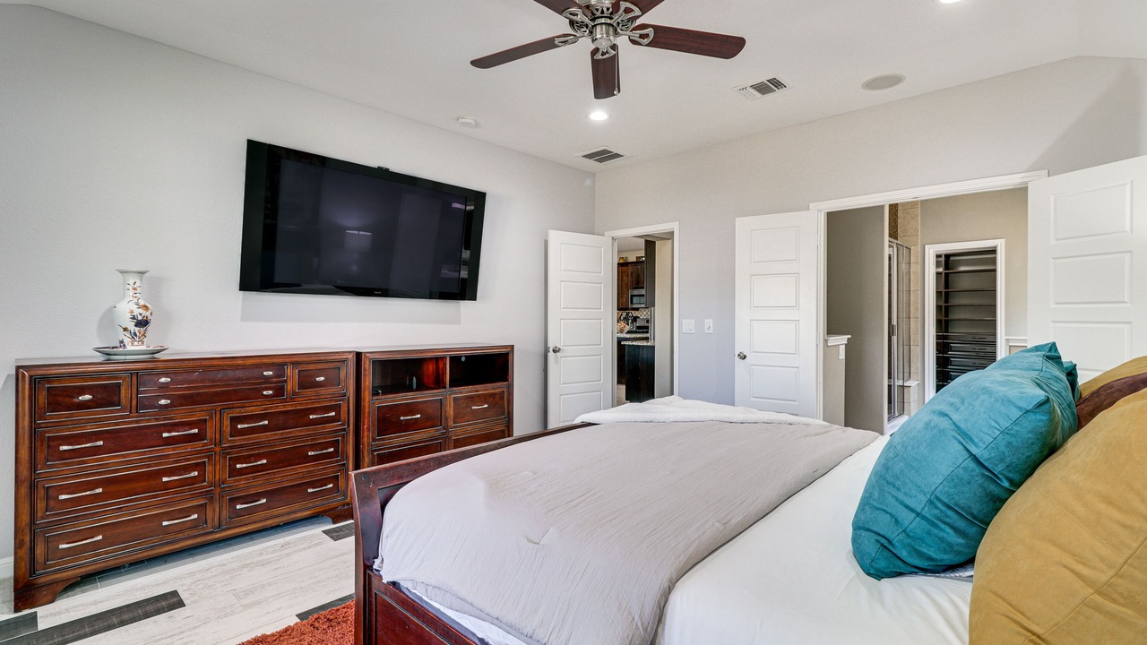 Photo of Bedroom in Leander