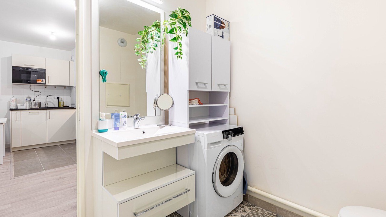 Photo of Bathroom in Saint-Ouen