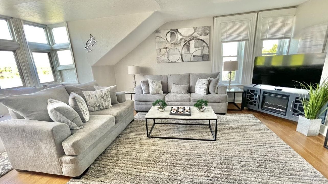 Photo of Livingroom in Downtown Harrisburg