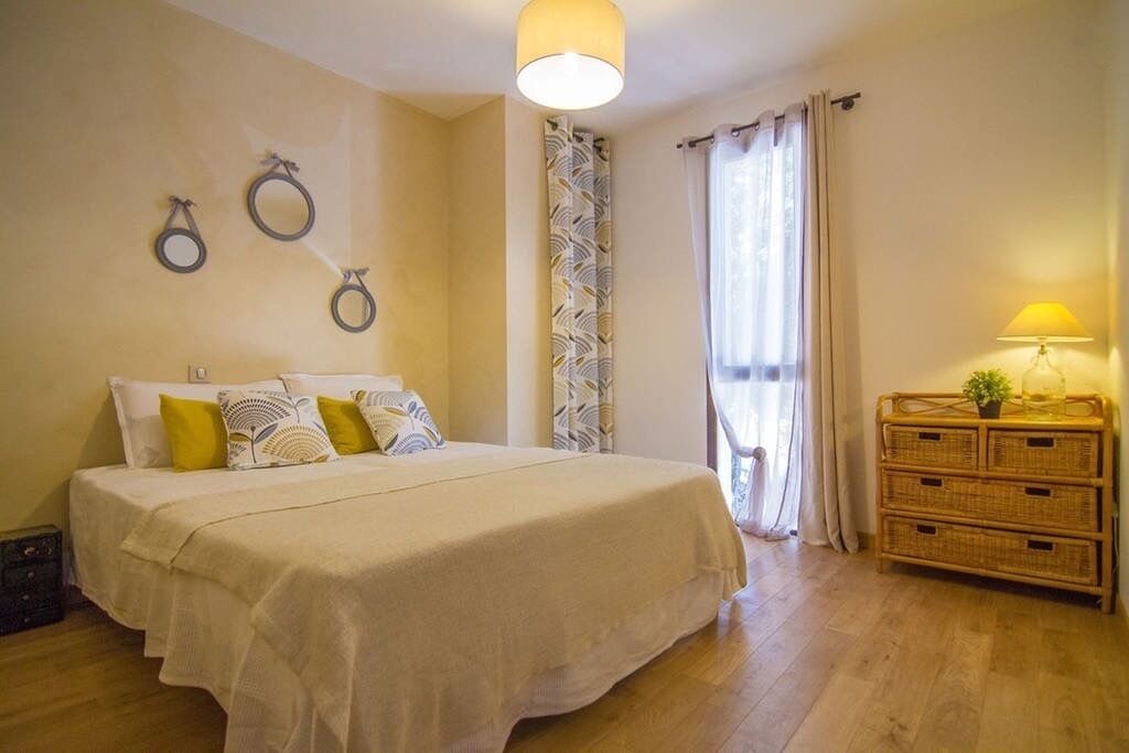 Photo of Bedroom in Corconne