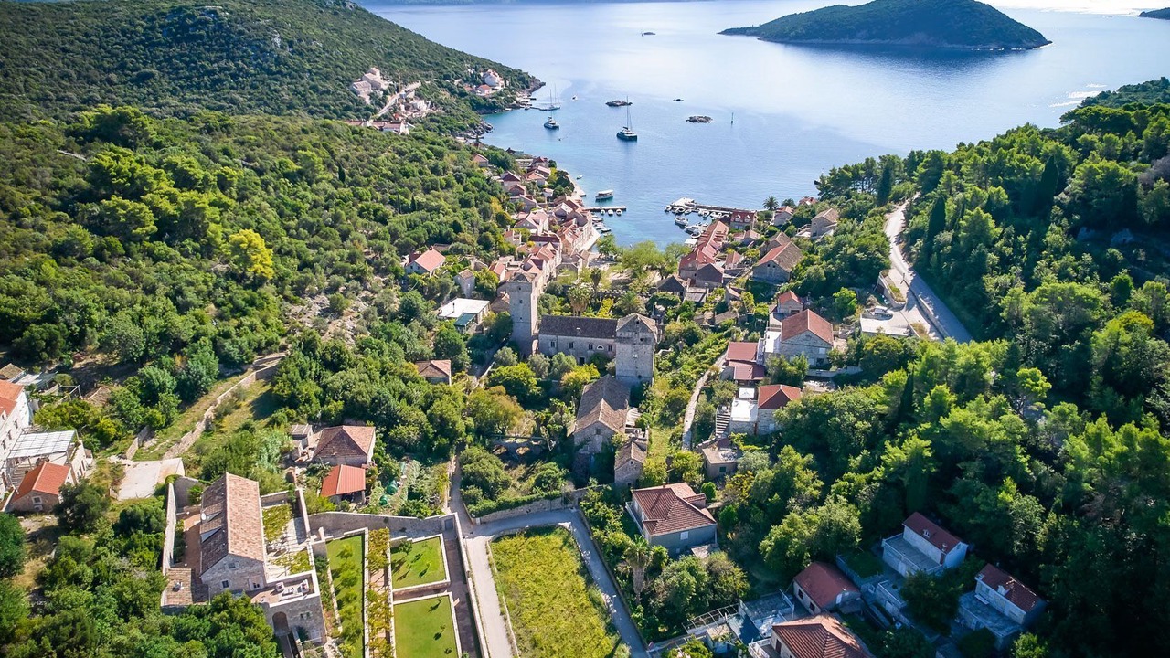 Photo of Outdoor in Sudurad