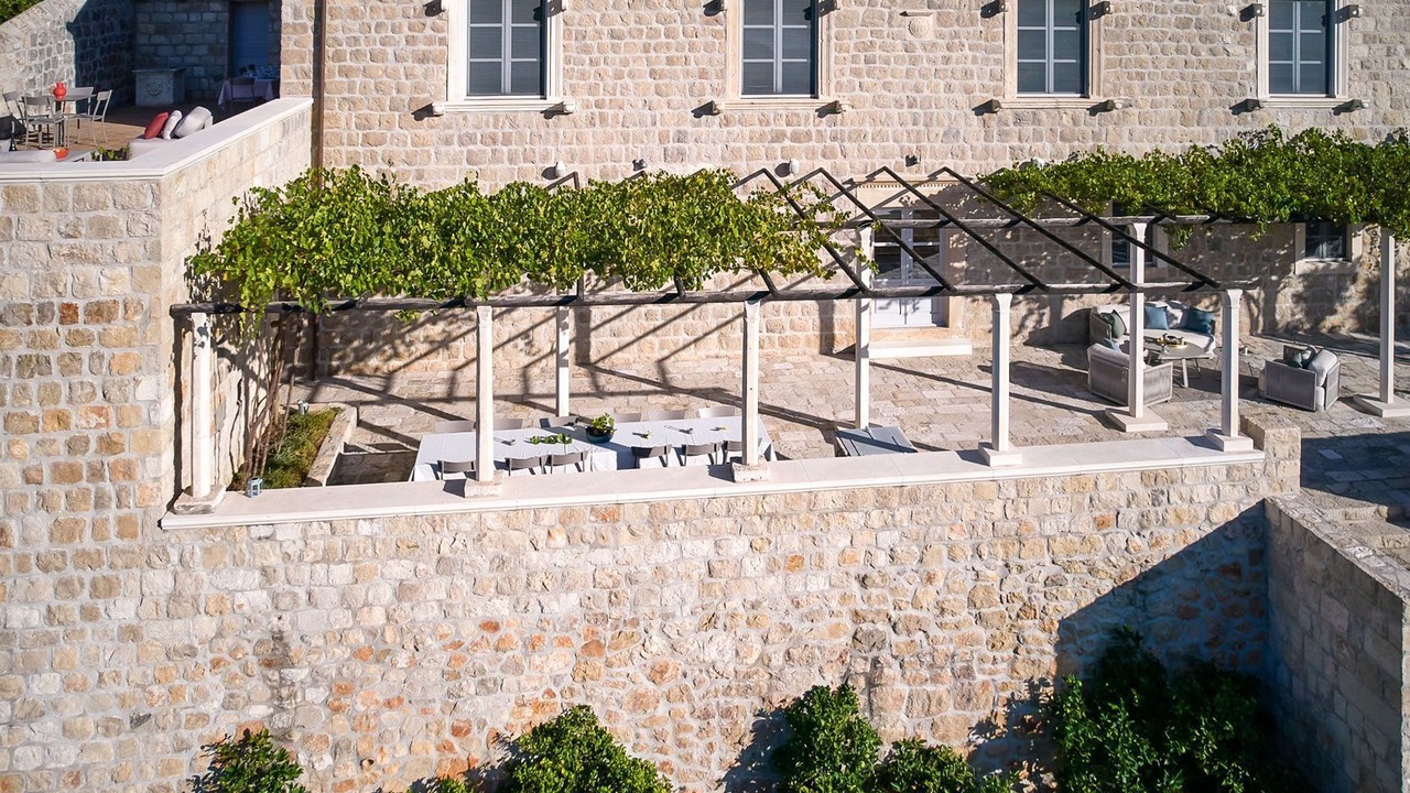 Photo of Patio Balcony in Sudurad