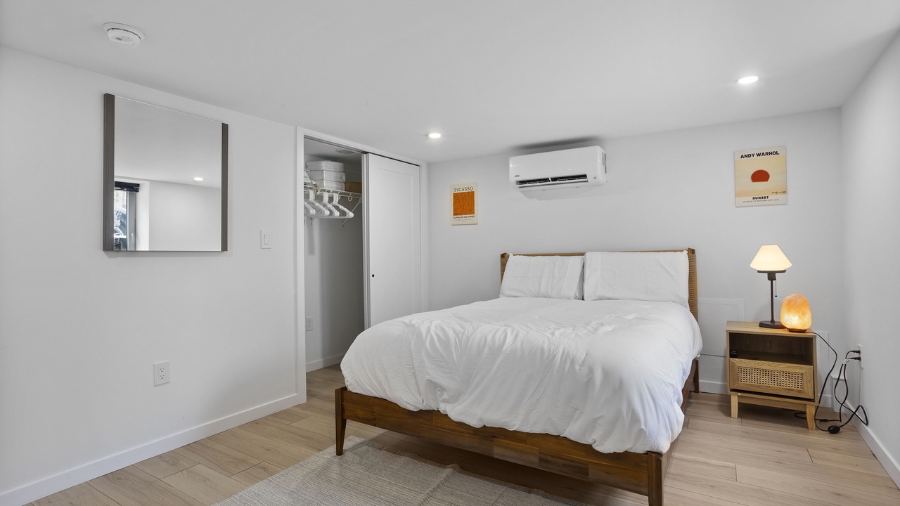 Photo of Bedroom in Point Breeze