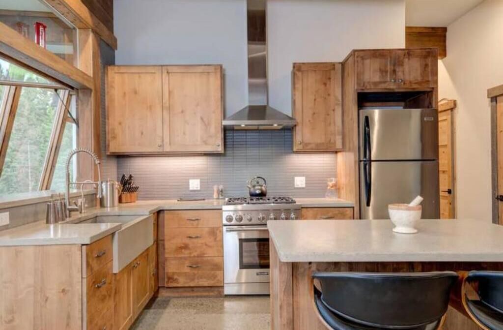 Photo of Kitchen in Gallatin Gateway