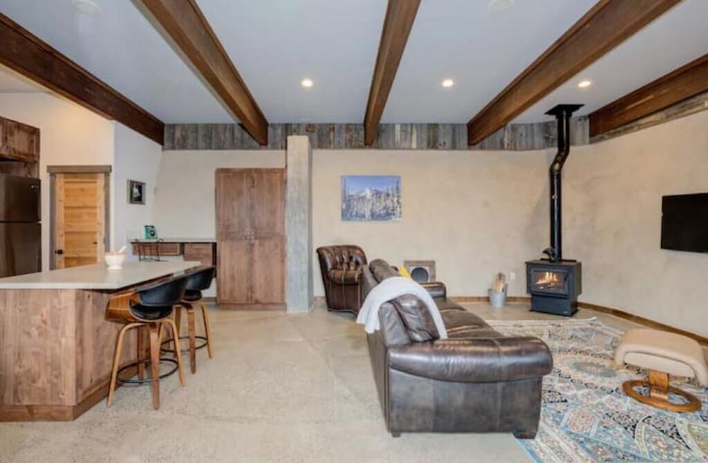 Photo of Livingroom in Gallatin Gateway