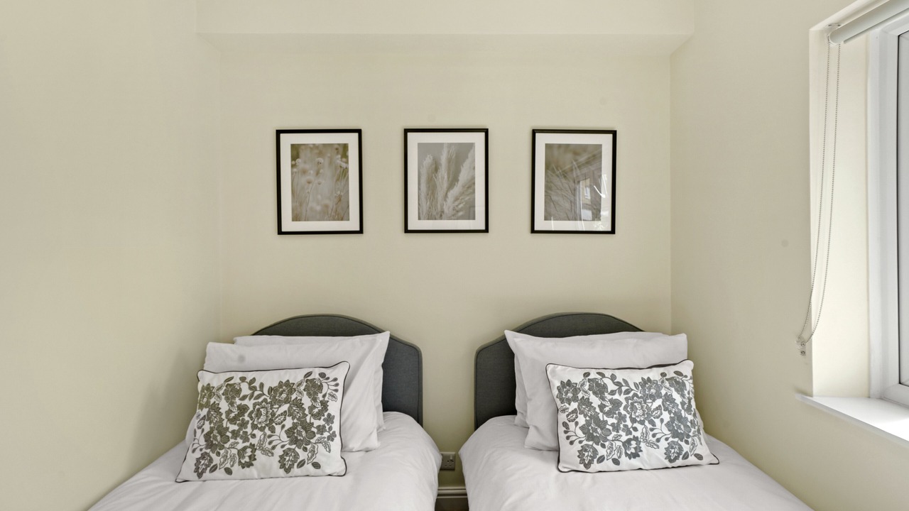 Photo of Bedroom in Courtfield