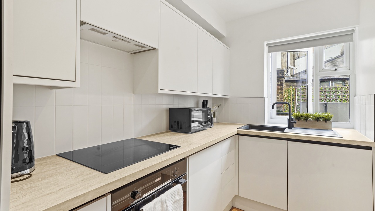 Photo of Kitchen in Courtfield