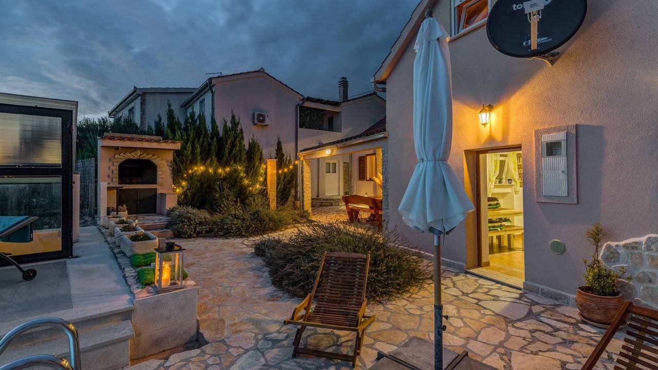 Photo of Patio Balcony in Podglavica