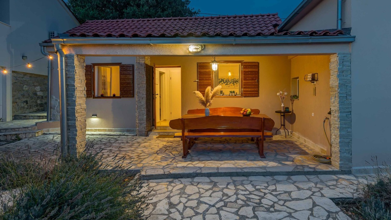 Photo of Patio Balcony in Podglavica