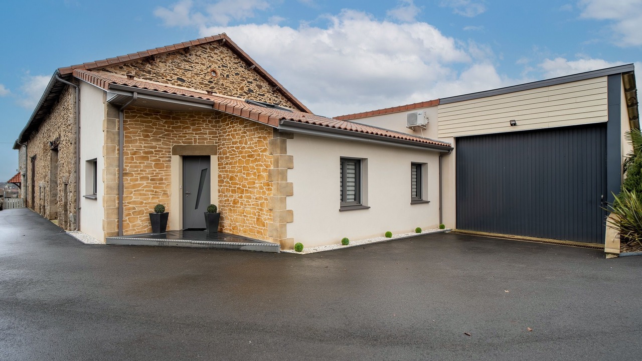 Photo of Outdoor in Nexon