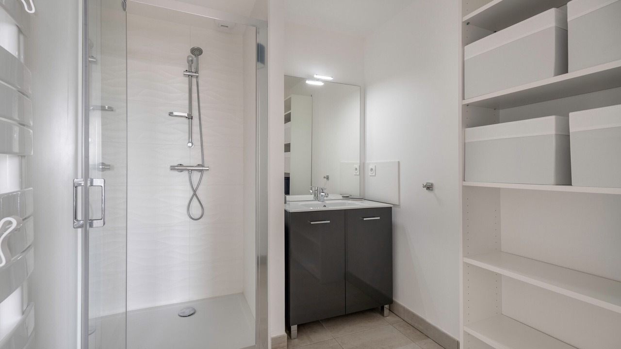 Photo of Bathroom in Pornic