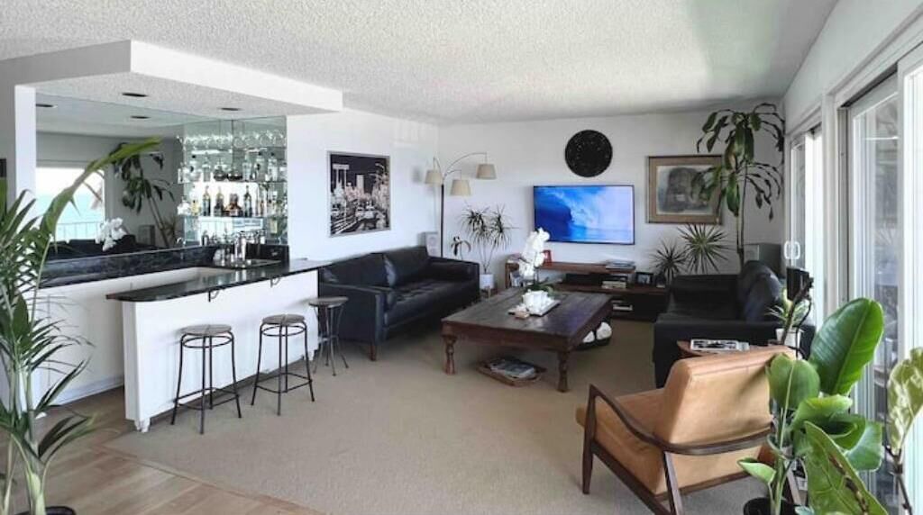 Photo of Livingroom in Malibu