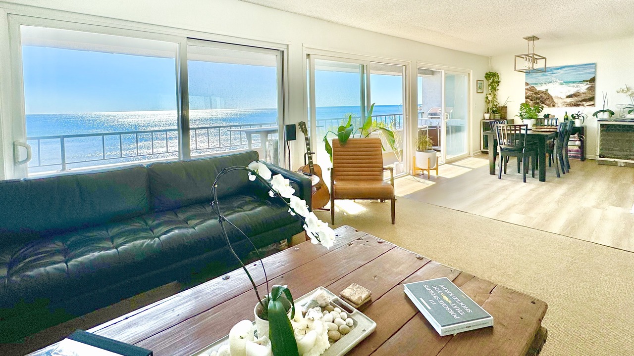 Photo of Livingroom in Malibu