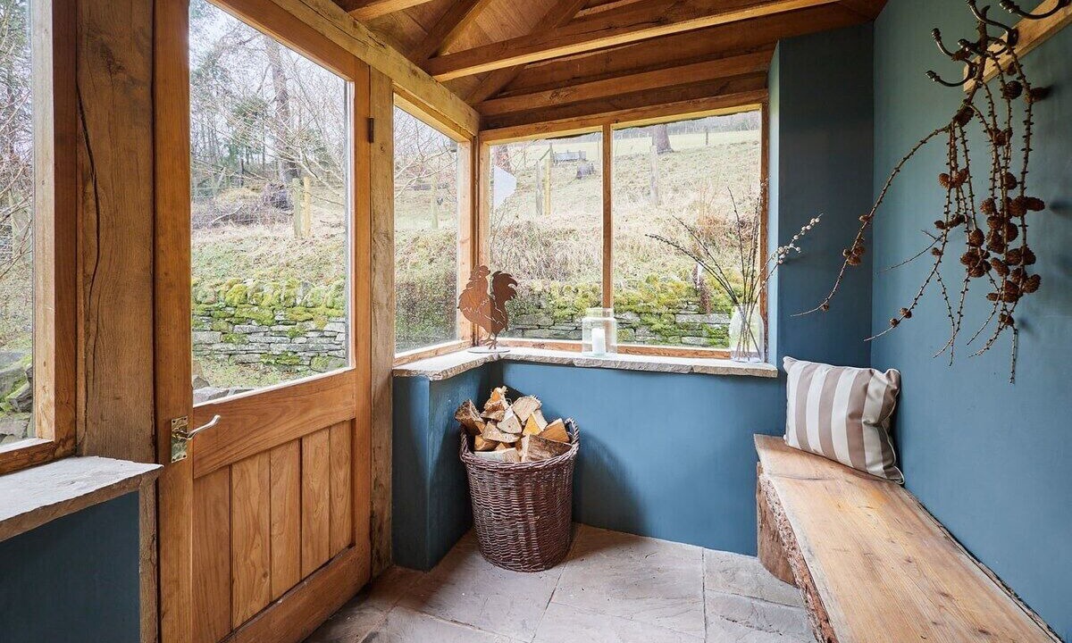 Photo of Others in Cwmdu