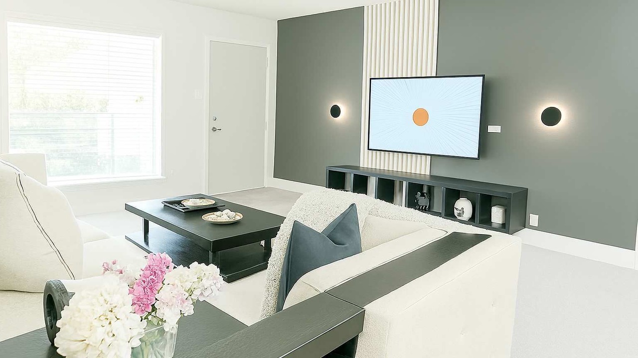 Photo of Livingroom in Uptown