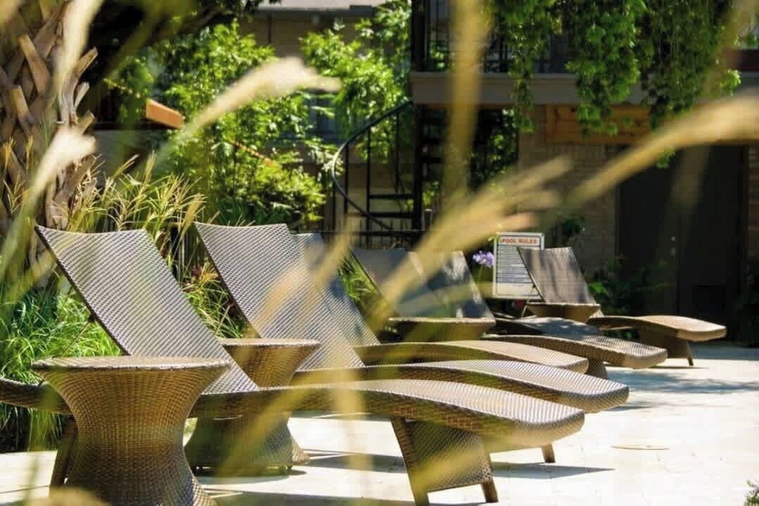 Photo of Outdoor in Uptown