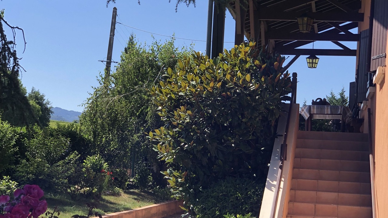 Photo of Outdoor in Saint-Etienne-des-Oullieres