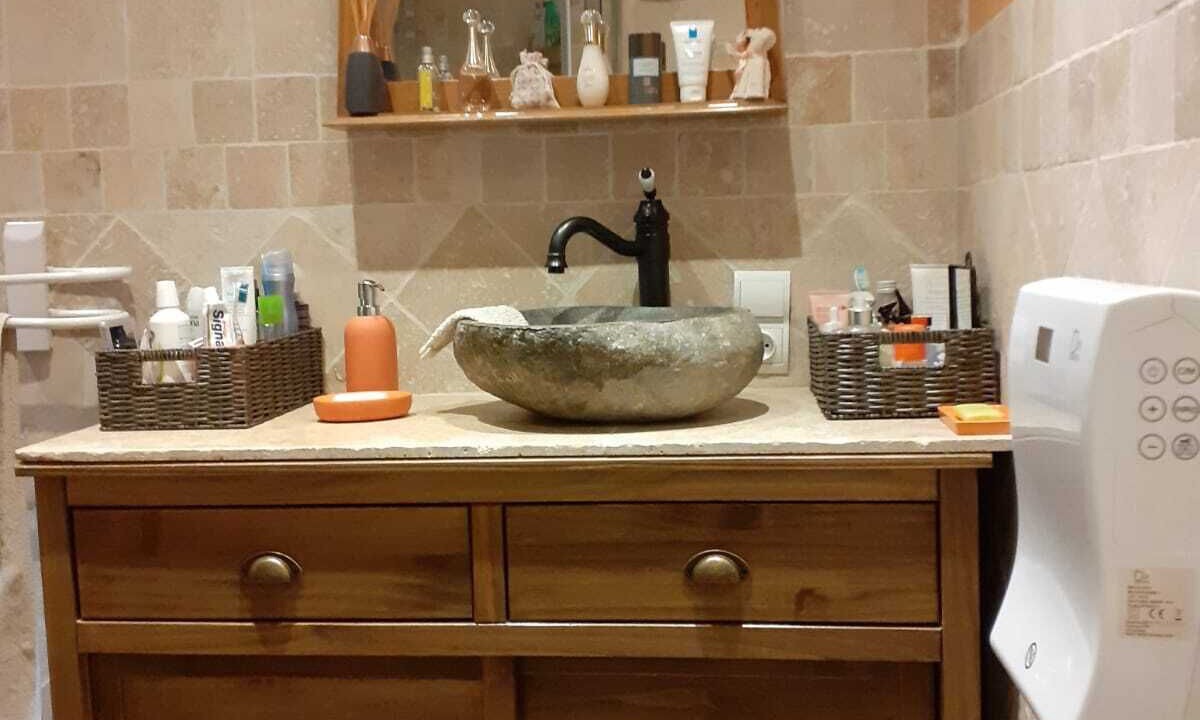 Photo of Bathroom in La Begude-de-Mazenc