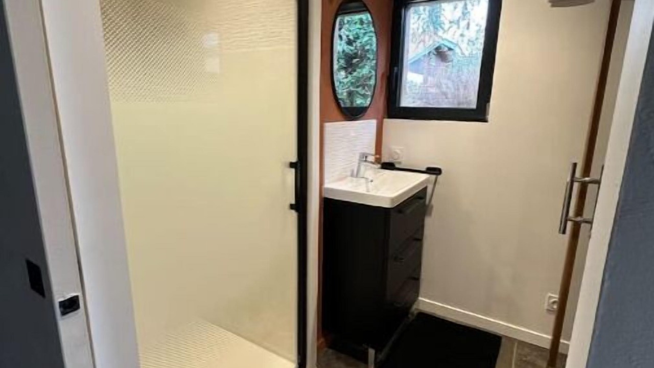 Photo of Bathroom in La Vaupaliere