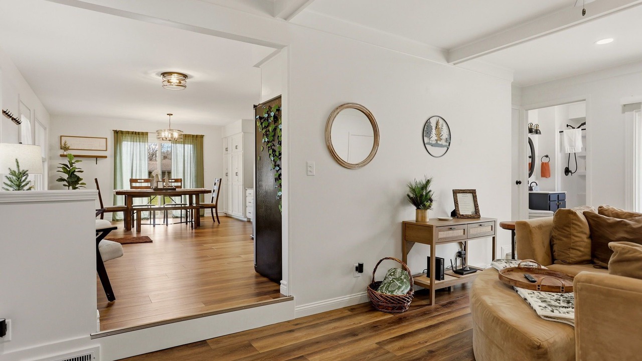 Photo of Livingroom in Birch Run Township