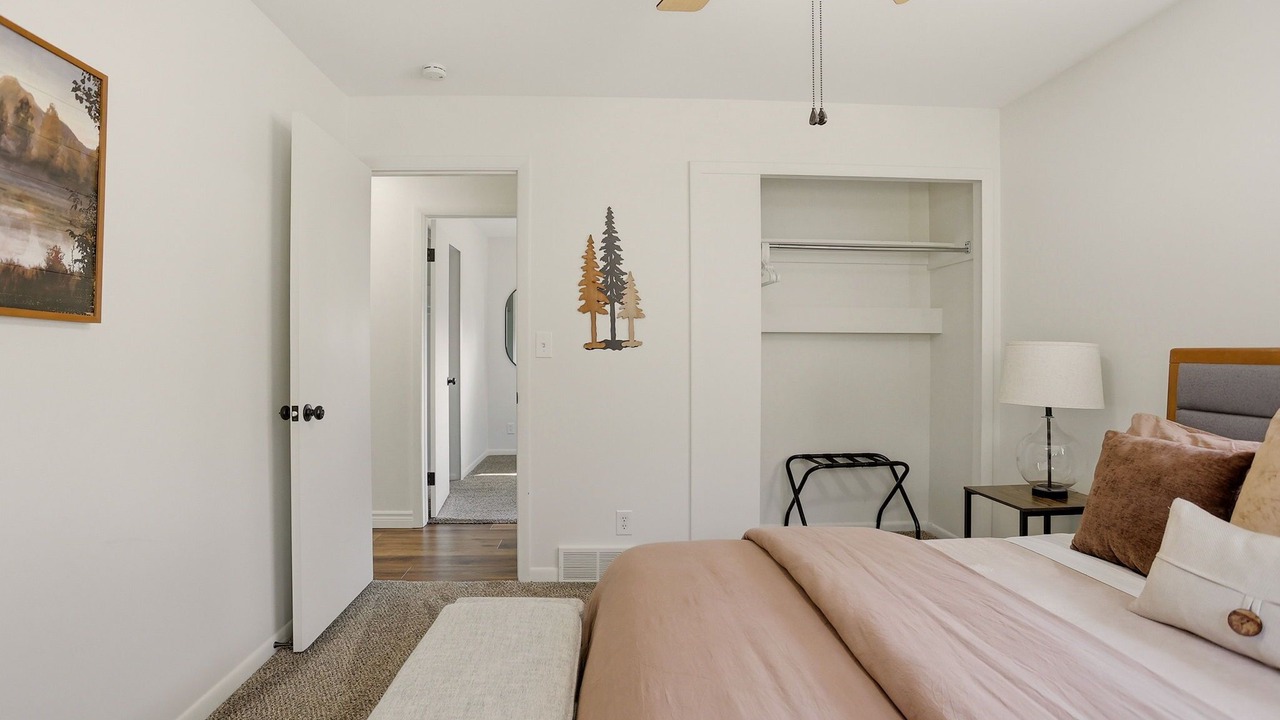 Photo of Bedroom in Birch Run Township
