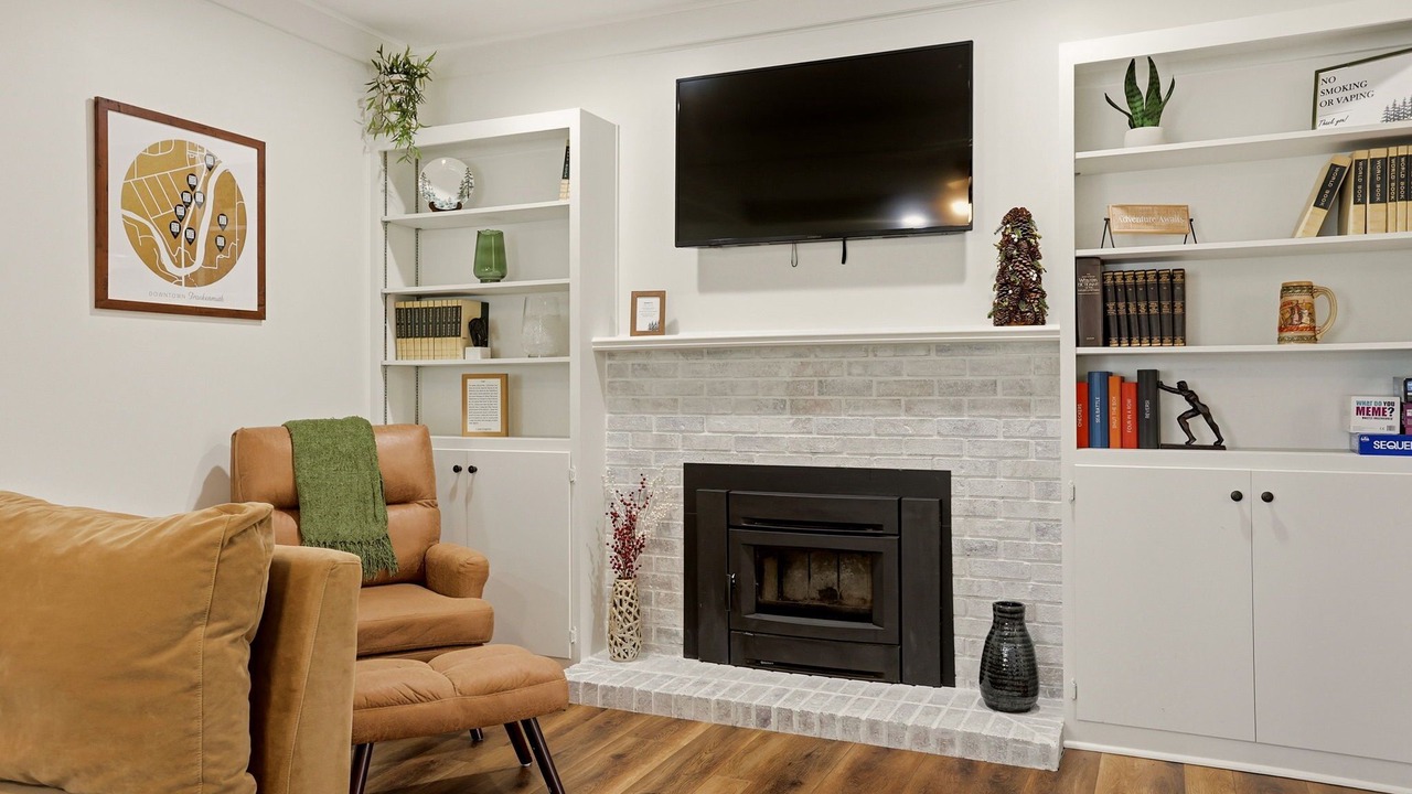 Photo of Livingroom in Birch Run Township