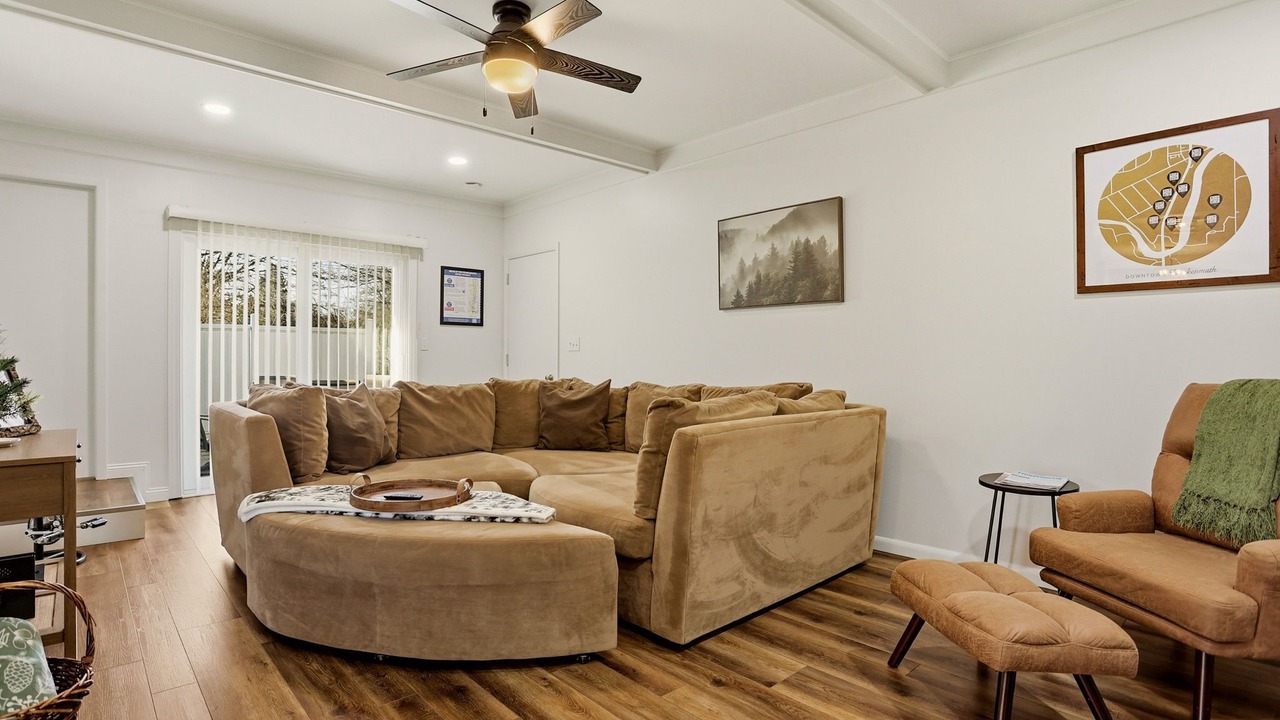Photo of Livingroom in Birch Run Township