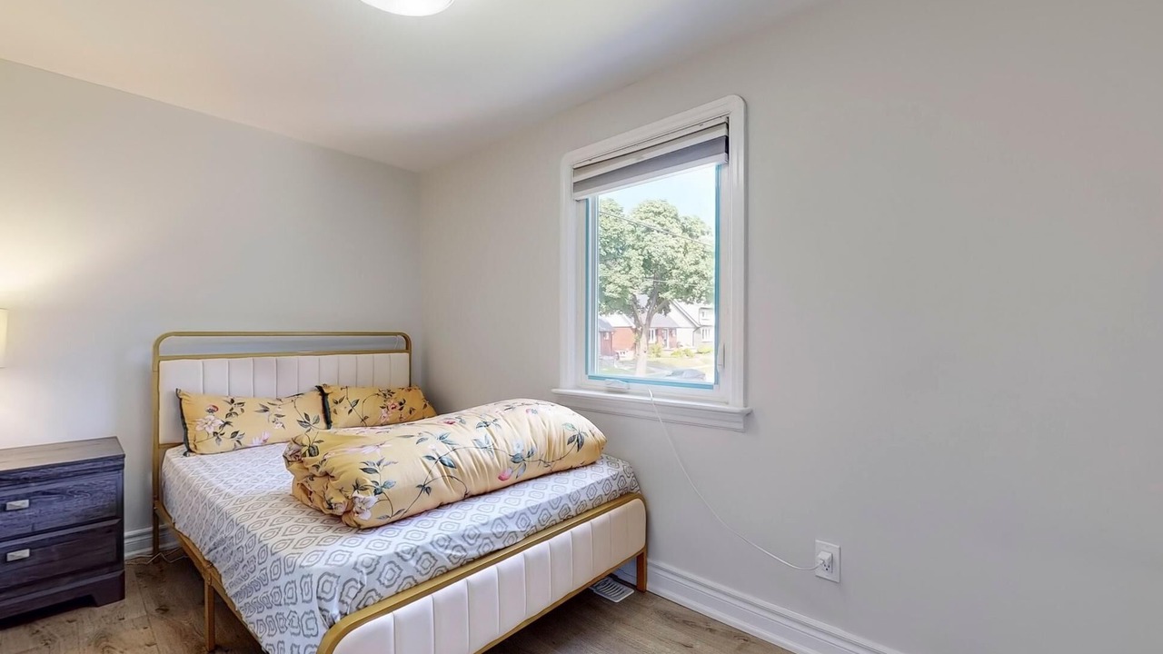 Photo of Bedroom in Clairlea