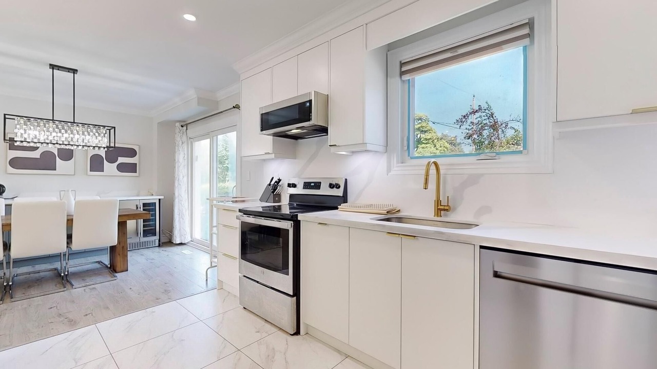 Photo of Kitchen in Clairlea