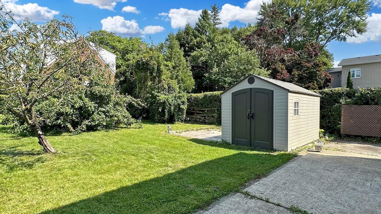 Photo of Outdoor in Clairlea