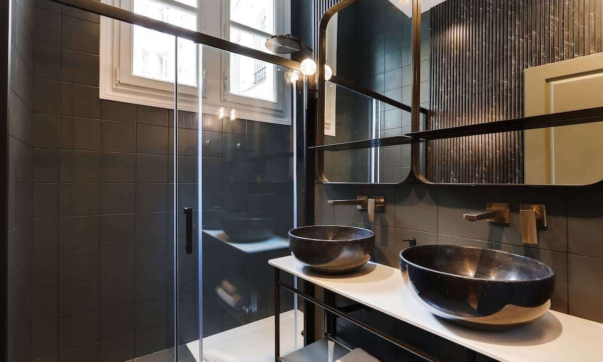 Photo of Bathroom in Madeleine