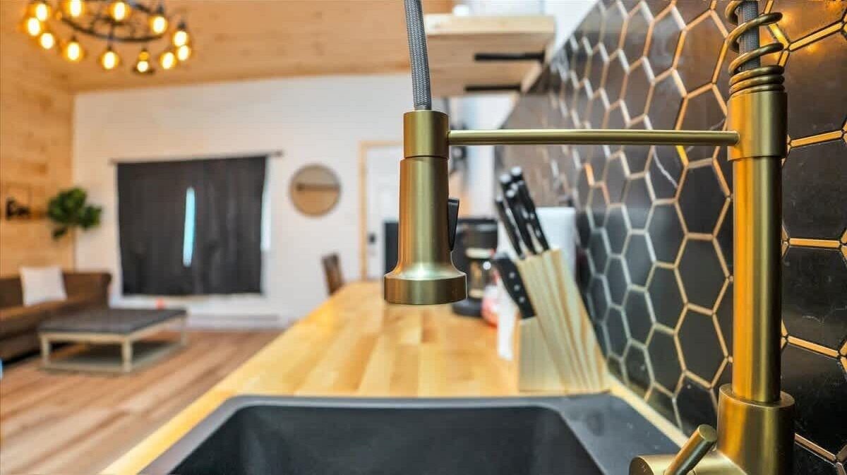 Photo of Others in Canadensis