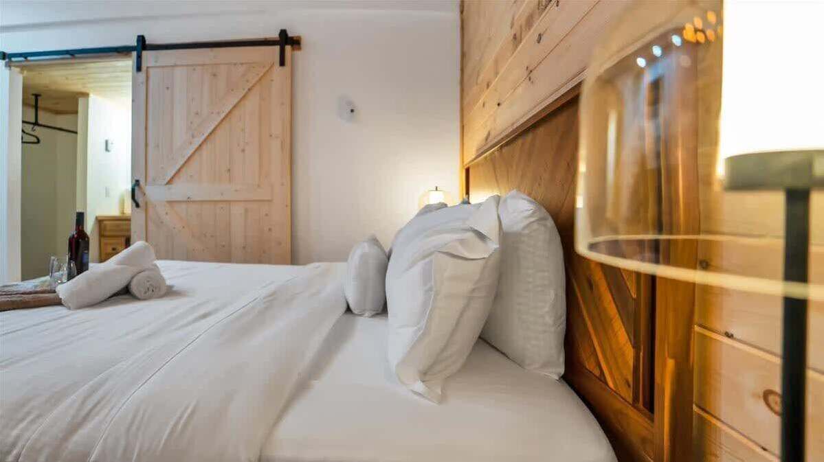 Photo of Bedroom in Canadensis