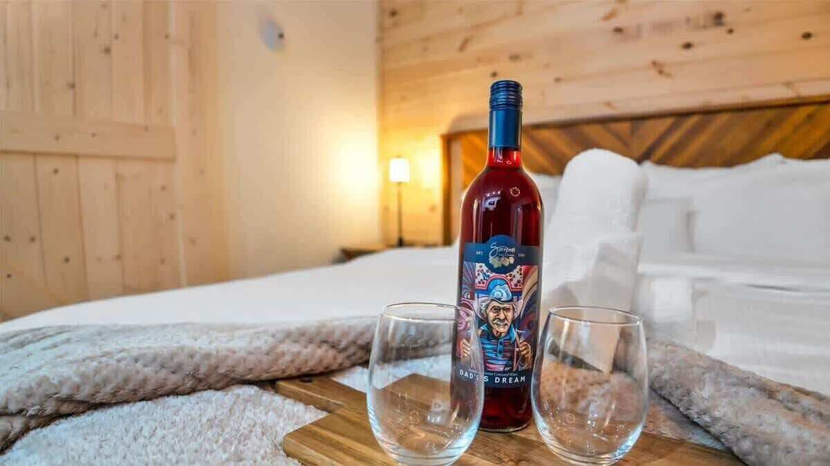 Photo of Bedroom in Canadensis