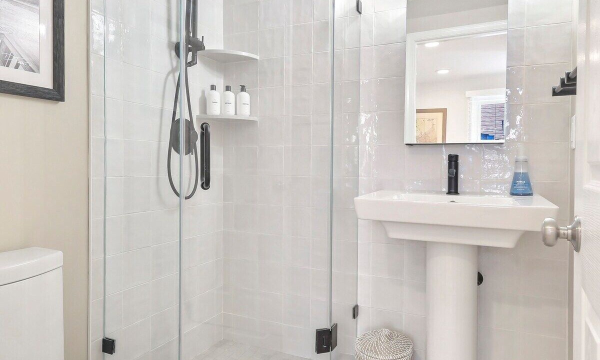 Photo of Bathroom in Manasquan