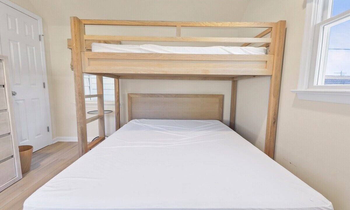 Photo of Bedroom in Manasquan