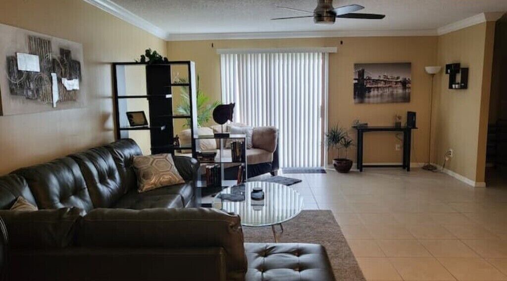 Photo of Livingroom in Arlington