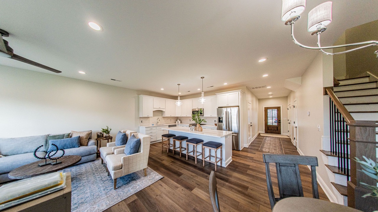 Photo of Livingroom in Grand Rivers