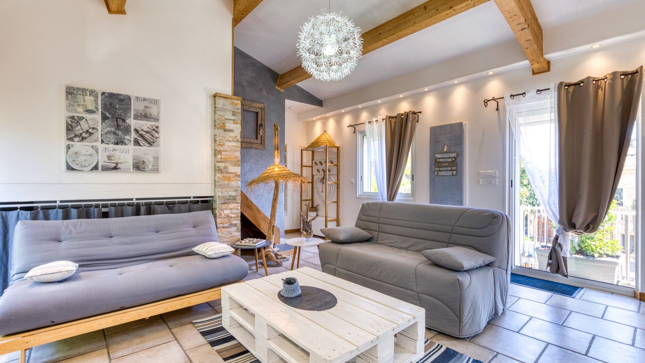 Photo of Livingroom in Poussan