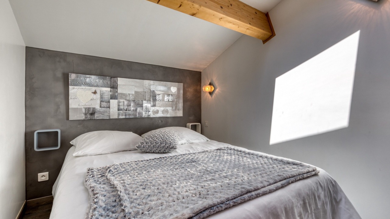 Photo of Bedroom in Poussan