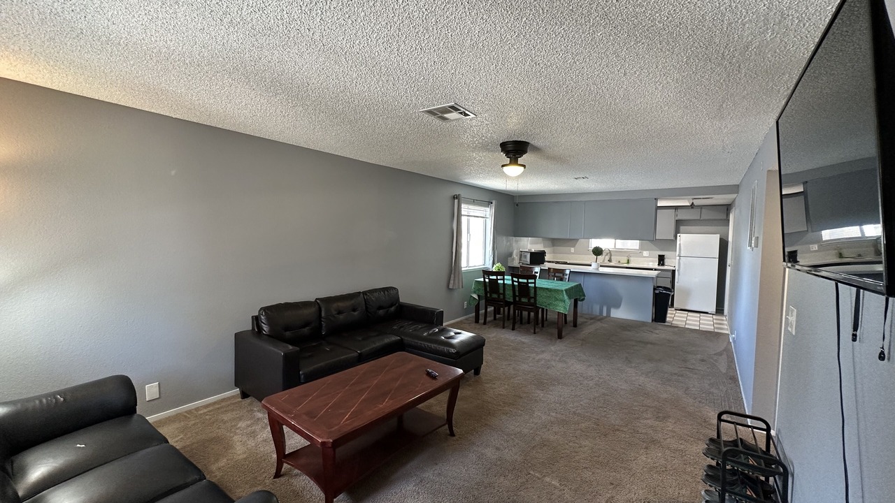 Photo of Livingroom in Chinatown